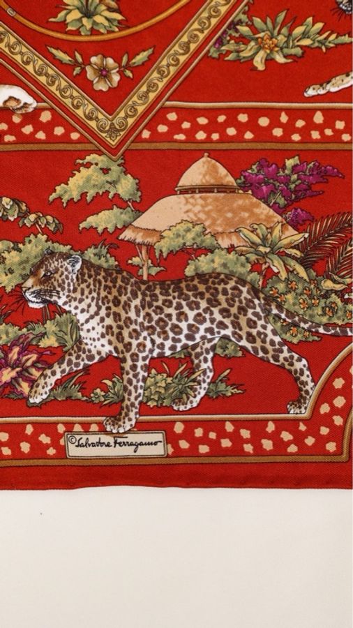 Ferragamo动物图案红色真丝方巾丝巾-11