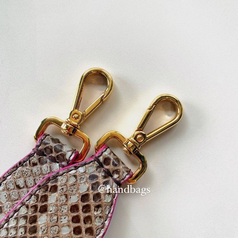 FENDI 蛇紋 雙面 藍粉色 金鎖釦 寬版 背帶 現貨 LW-1