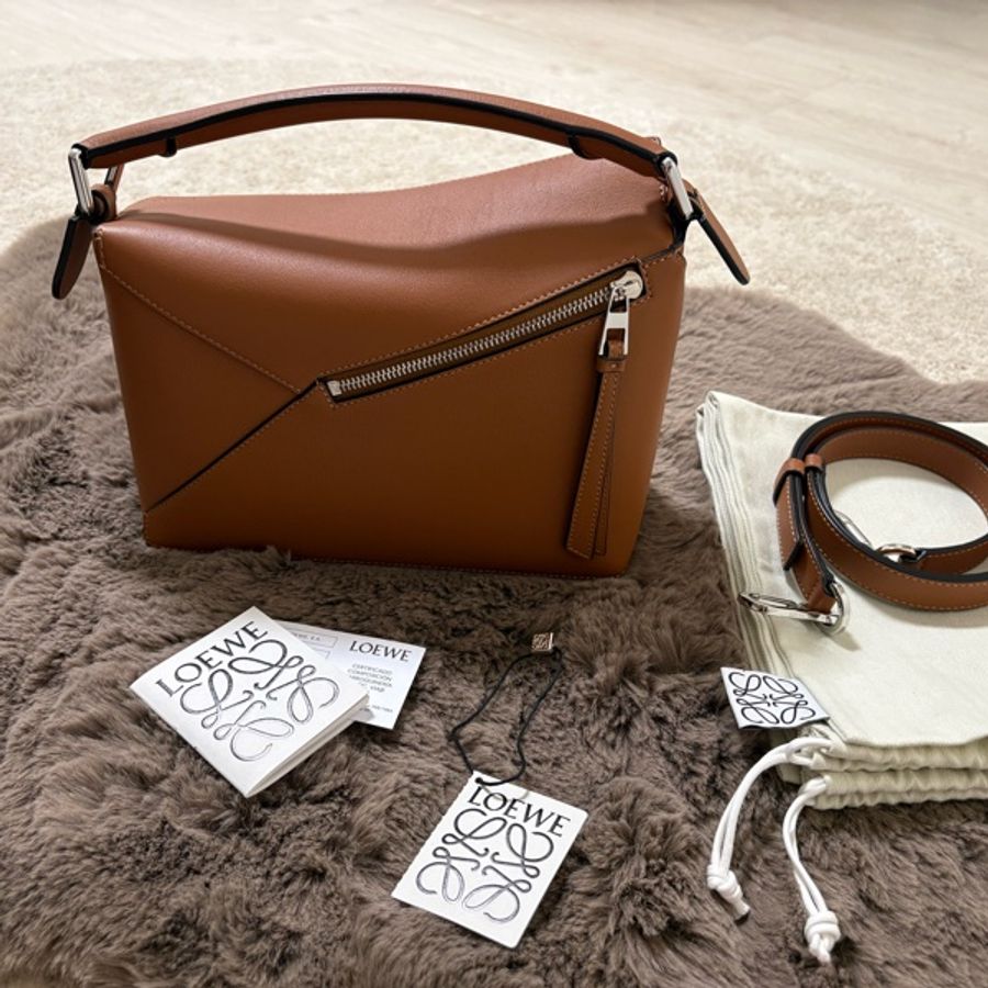 Loewe Puzzle Edge Bag Small (Tan)-11