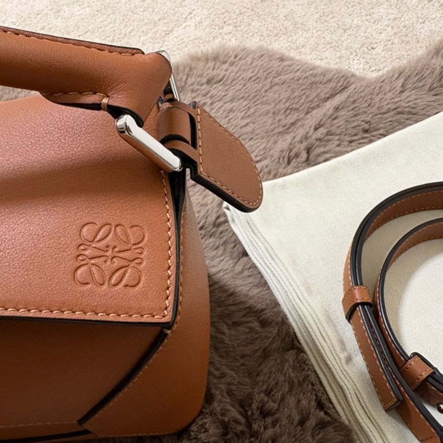 Loewe Puzzle Edge Bag Small (Tan)-14