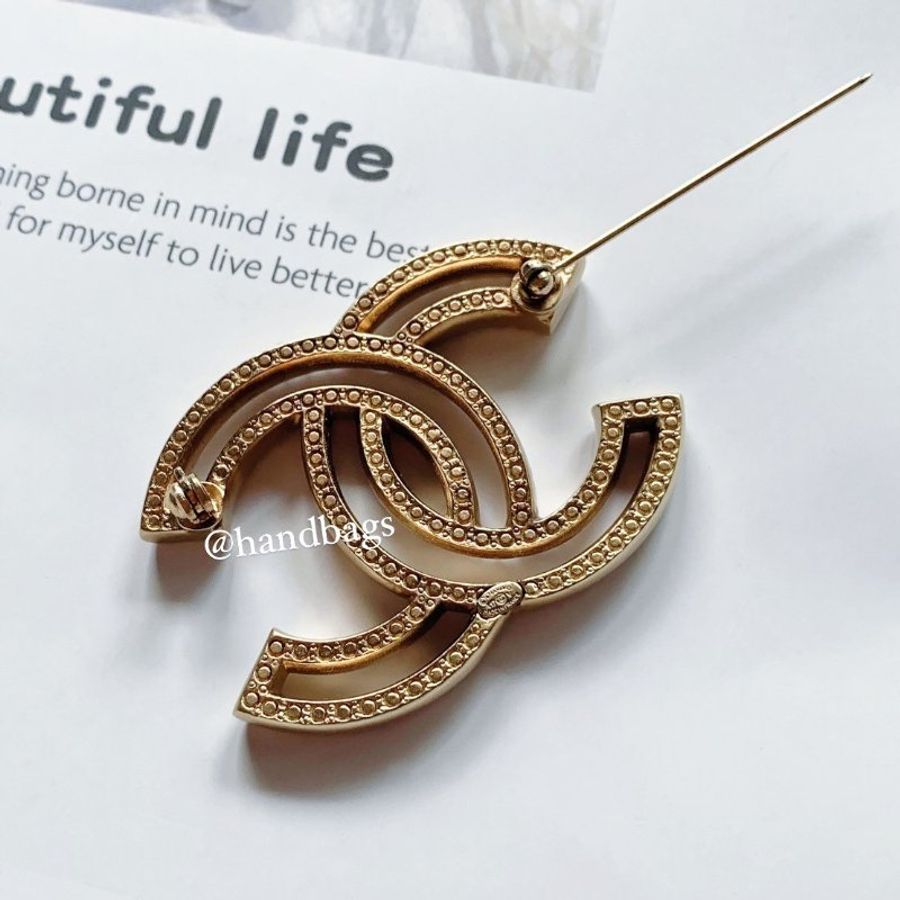 CHANEL Hobo 黑色 羊皮 核桃 金球 皮穿金鍊 可調節 單肩 斜挎包 嬉皮包 AS3259 現貨LW-7