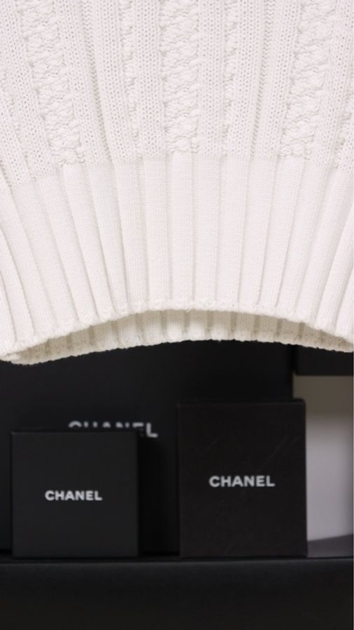 Chanel 02年无袖白色针织高领背心上衣-8
