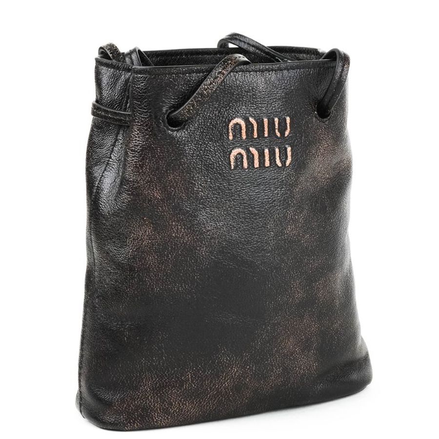 🖤 鑒定師的收藏 🖤 MIU MIU Nappa Leather Pouch 復古做舊抽繩雙肩帶迷你水桶包 納帕羊皮 福袋包-14