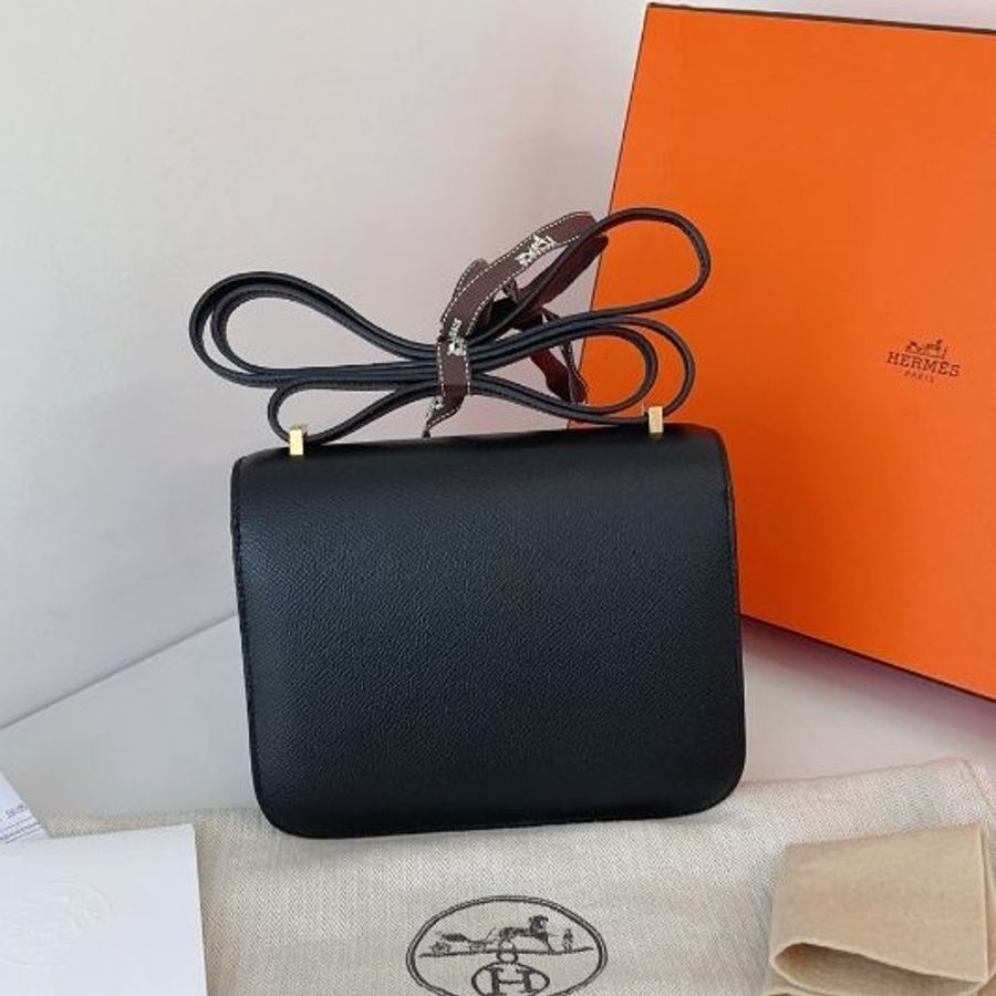 Hermes愛馬仕 Constance19 黑金迷你 E皮-1