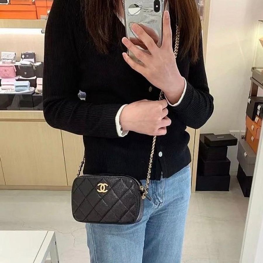 CHANEL 爆款 黑色 荔枝牛皮 金CC 造型 皮穿鍊 斜挎 單肩 相機包 AS3104 現貨L-0
