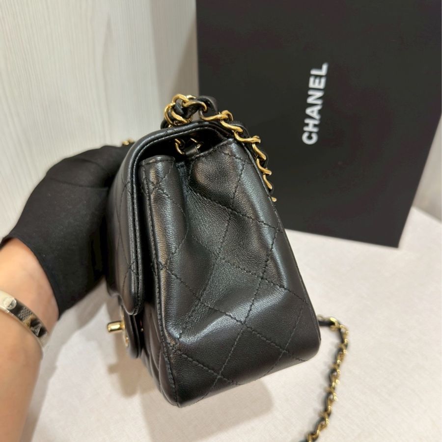 低價99新🆕全配🈶購證😍Chanel香奈兒黑金菱格紋方胖子鏈條包單肩斜挎包-10