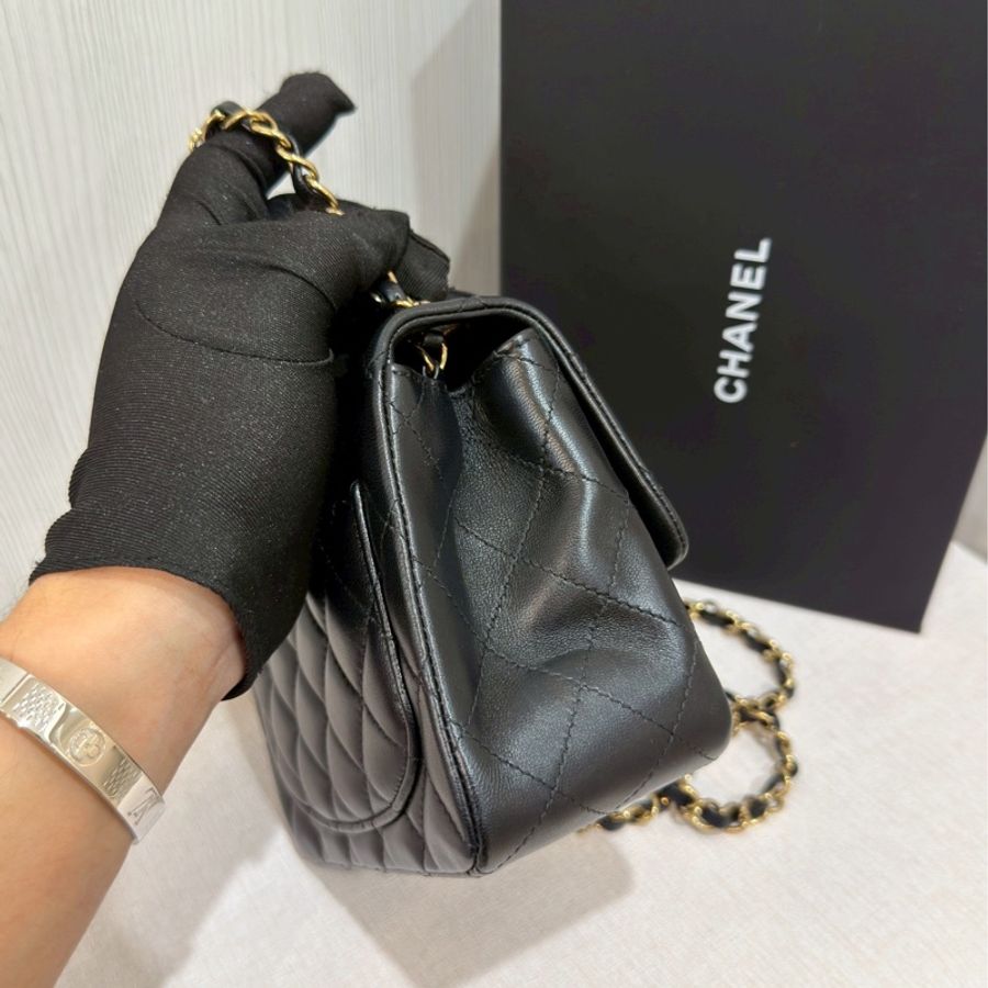 低價99新🆕全配🈶購證😍Chanel香奈兒黑金菱格紋方胖子鏈條包單肩斜挎包-11