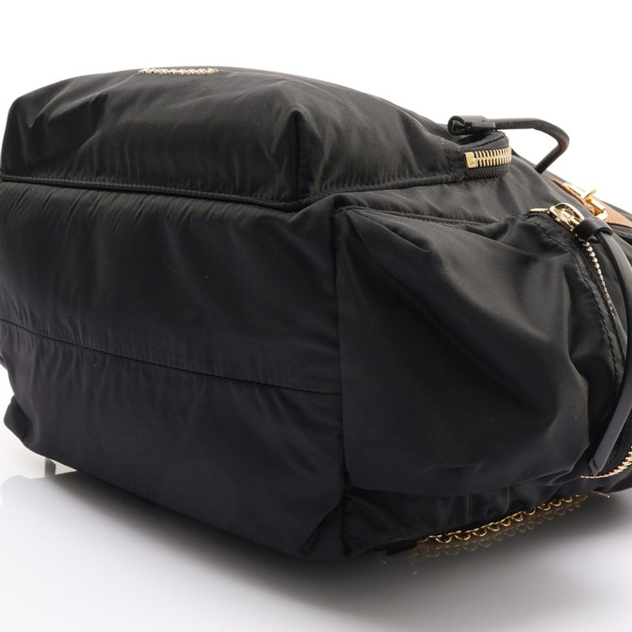 後背包 黑色尼龍【BURBERRY 巴寶莉】 40166241-9