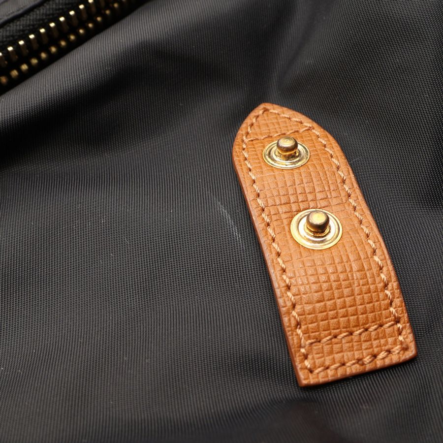 後背包 黑色尼龍【BURBERRY 巴寶莉】 40166241-15
