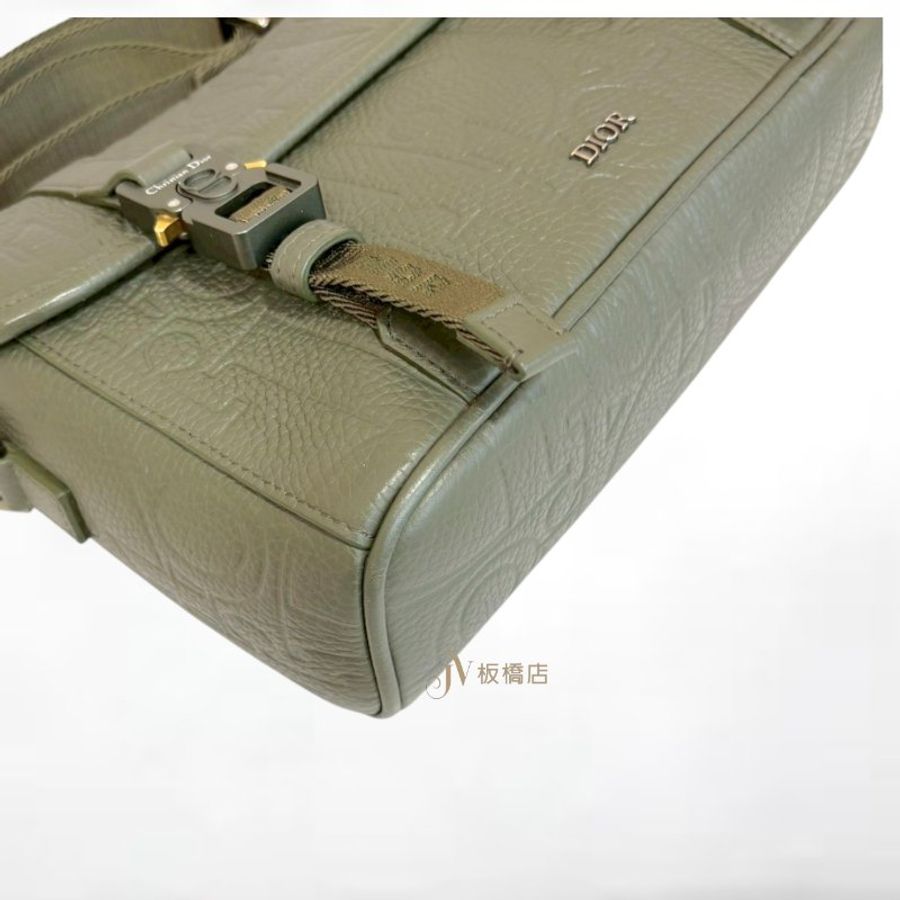 JS1534-DIOR 綠牛皮Hit the Road壓紋下蓋郵差包 1ESPO333LLG_H800-7