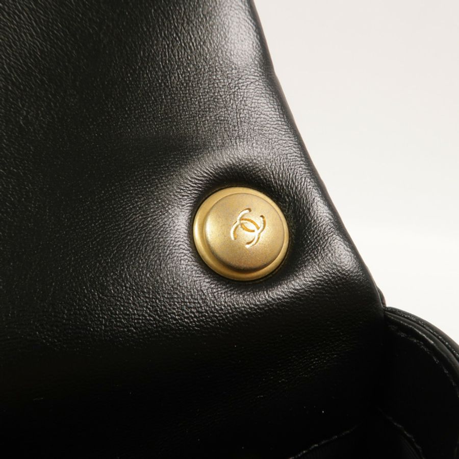 CHANEL 羊皮皮革Chain Shoulder鏈帶肩背袋-16