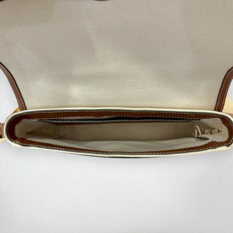 JS1535-BURBERRY 米白帆布印花下蓋斜背包-5