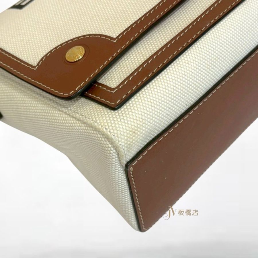 JS1535-BURBERRY 米白帆布印花下蓋斜背包-7
