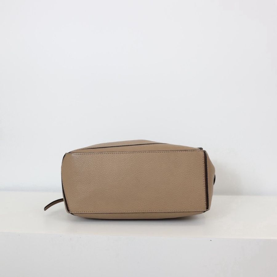 二手Loewe Puzzle Small 沙色款-7