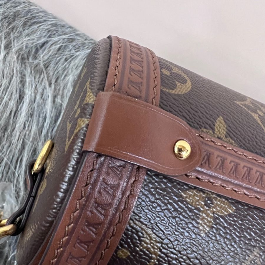 LV 原花金釦Papillon Trunk巴比龍肩斜背包-8