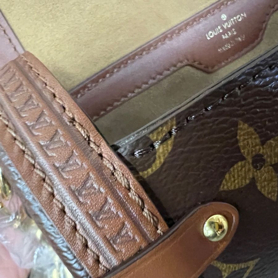 LV 原花金釦Papillon Trunk巴比龍肩斜背包-10