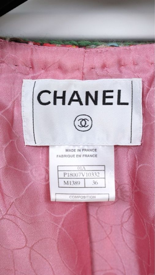Chanel 01年糖果色粗花呢木质纽扣上衣外套-8