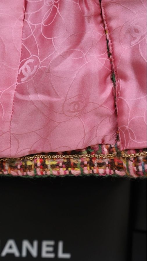 Chanel 01年糖果色粗花呢木质纽扣上衣外套-9