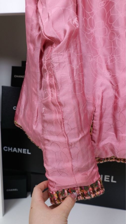 Chanel 01年糖果色粗花呢木质纽扣上衣外套-19