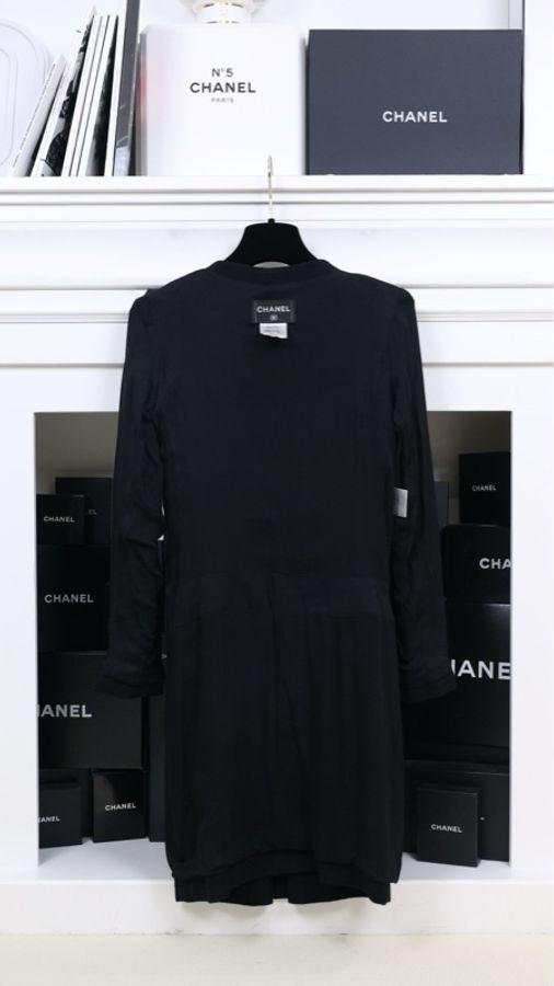 Chanel 09年黑色拉链两口袋长款外套-3