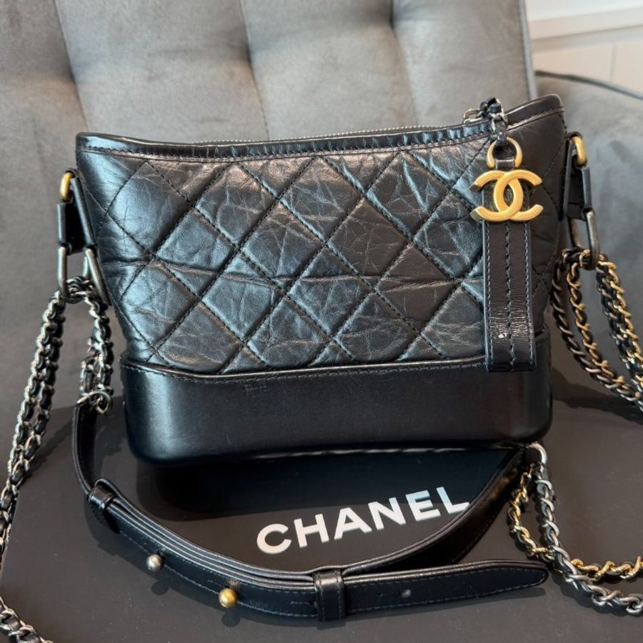 Chanel Gabrielle Hobo 小號流浪包 黑-0