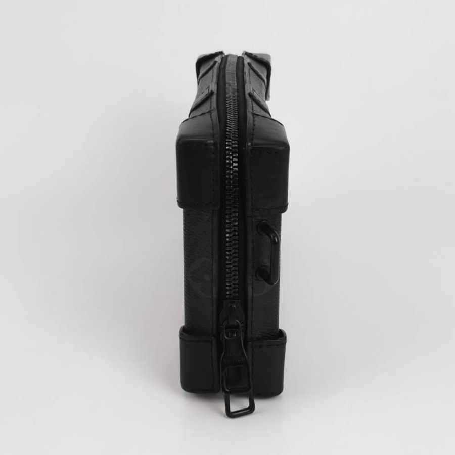 Louis Vuitton (LV) Trunk黑色牛皮Monogram印花斜背包單肩包晶片款-2