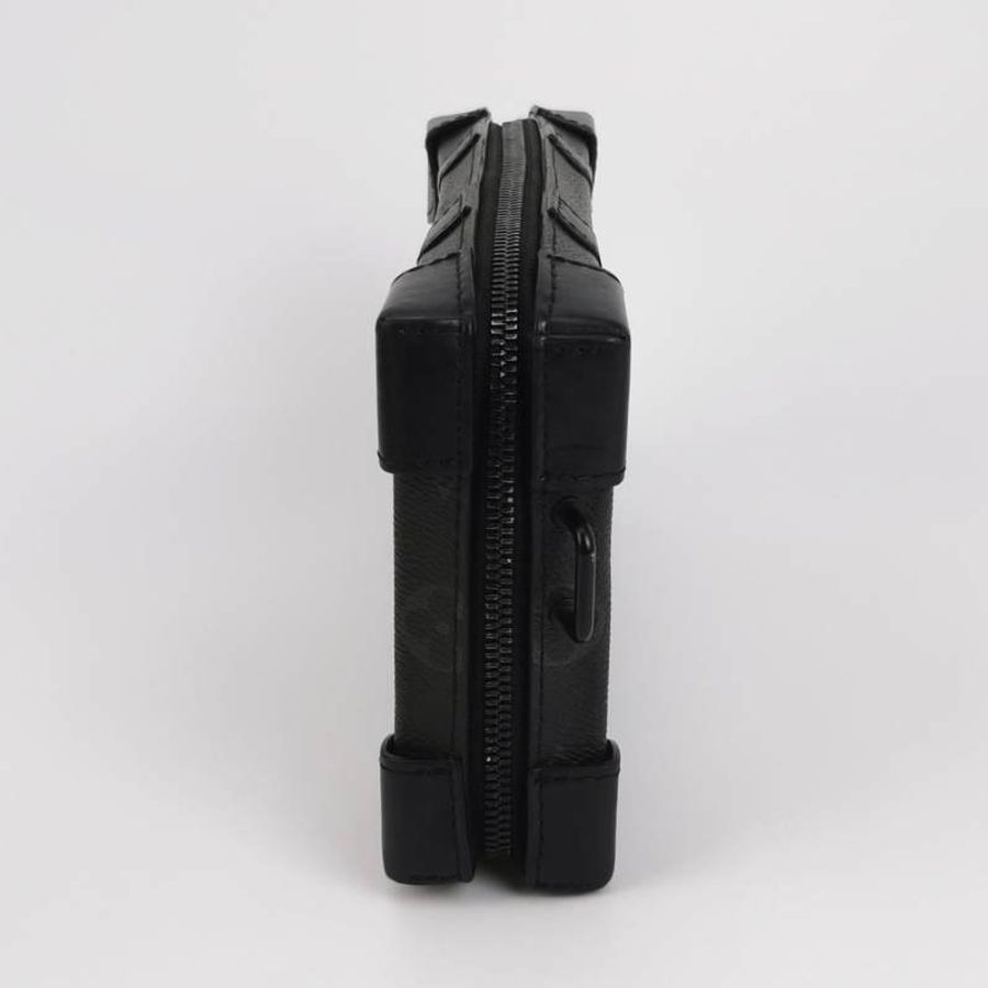 Louis Vuitton (LV) Trunk黑色牛皮Monogram印花斜背包單肩包晶片款-3