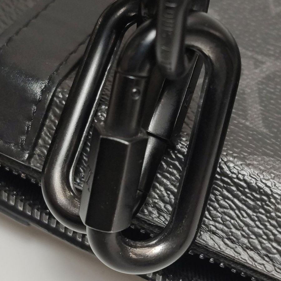 Louis Vuitton (LV) Trunk黑色牛皮Monogram印花斜背包單肩包晶片款-13