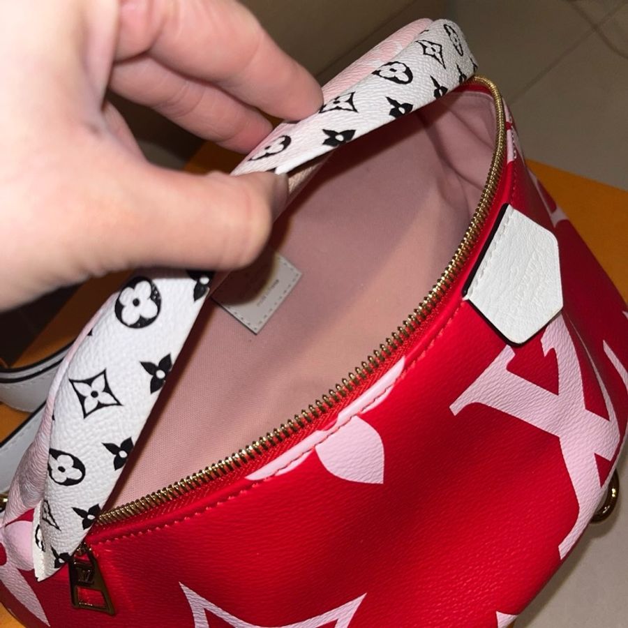 2019 年超限量 Giant Monogram 拼色款(M44575),目前專櫃早已絕版,撞包率極低!-22