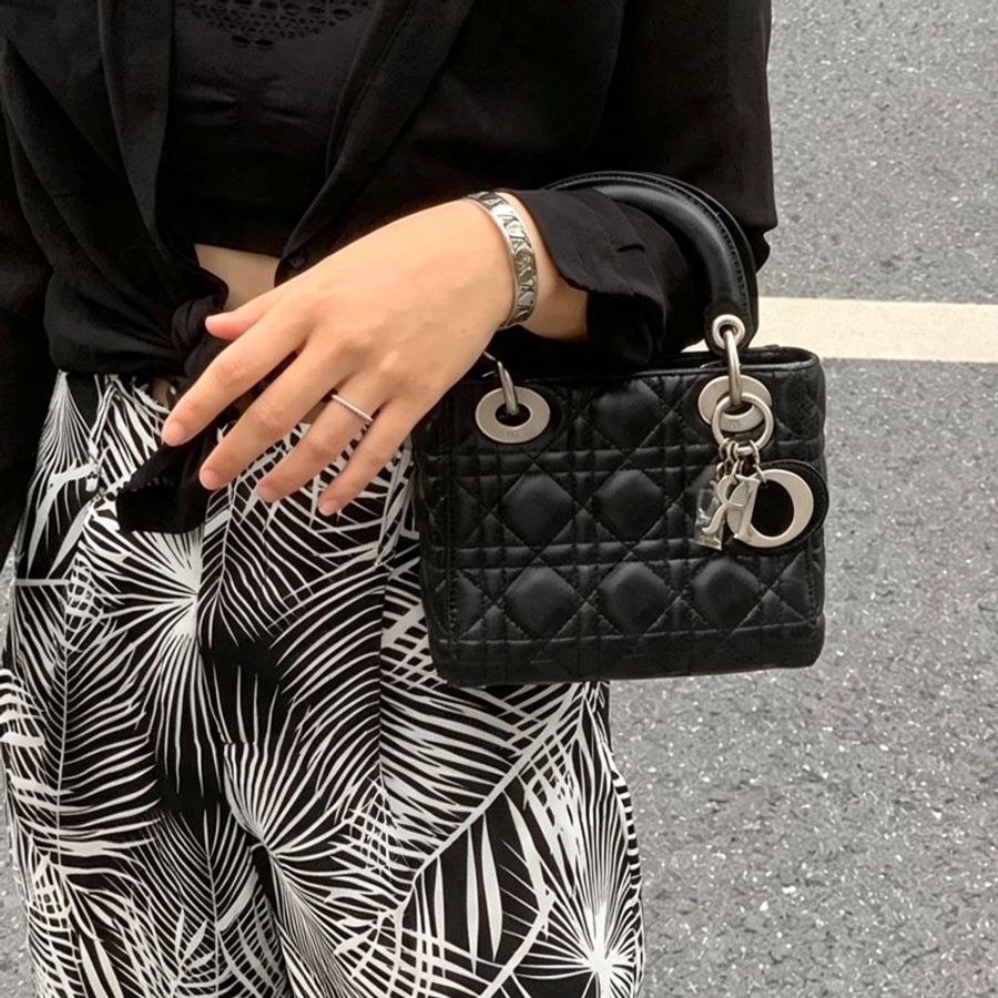 Dior迪奧Lady Dior三格黑銀戴妃包mini🌸-10