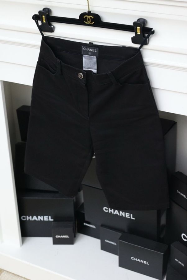 Chanel 06年黑色五分裤短裤-5
