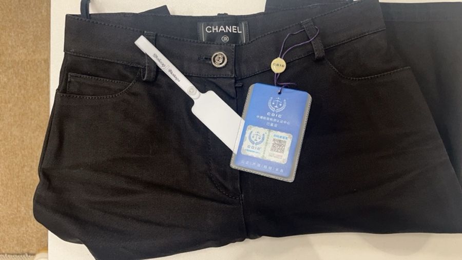 Chanel 06年黑色五分裤短裤-16