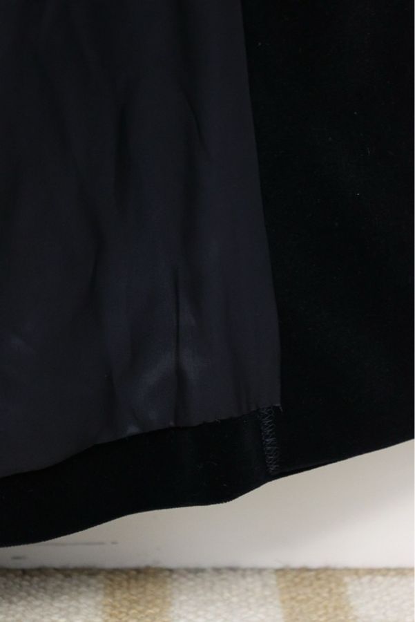 YSL黑色丝绒缎面翻领长大衣外套-13