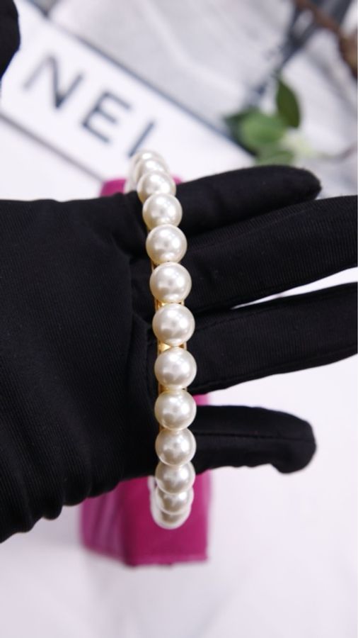 Chanel 1开芭比粉珍珠手柄手提包晚宴包-3