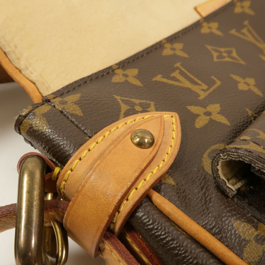 LOUIS VUITTON Monogram Hudson PM肩背袋-14