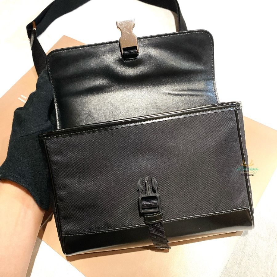 PRADA 普拉達 2ZH108 黑色 尼龍 銀三角 扣式 迷你斜背包 信差包 郵差包-8