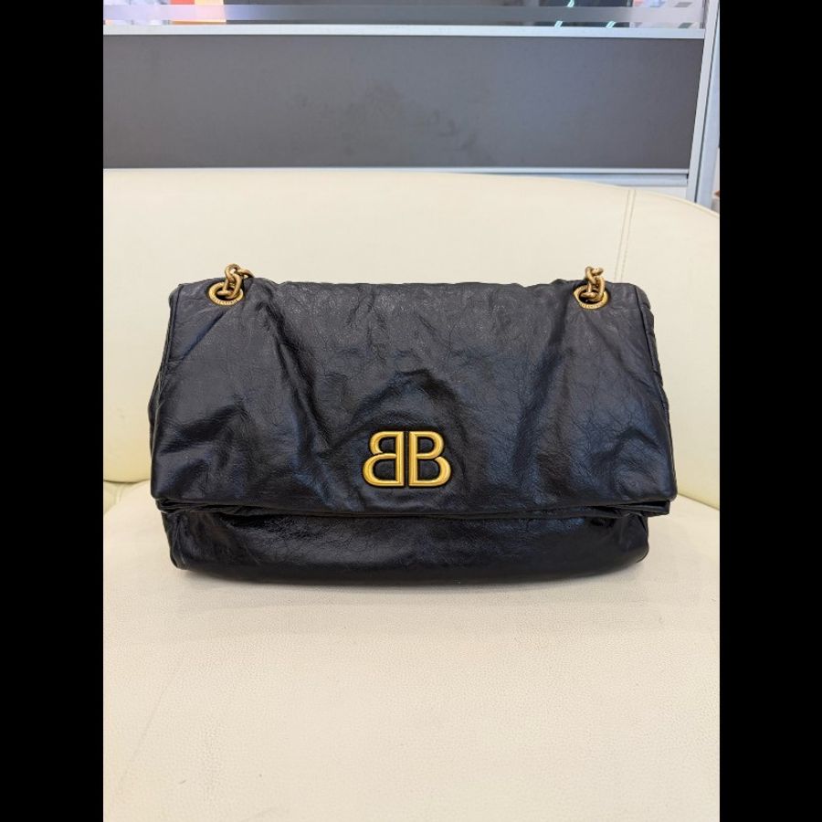 Balenciaga巴黎世家 Monaco 黑金油蠟皮中號鏈條包-0