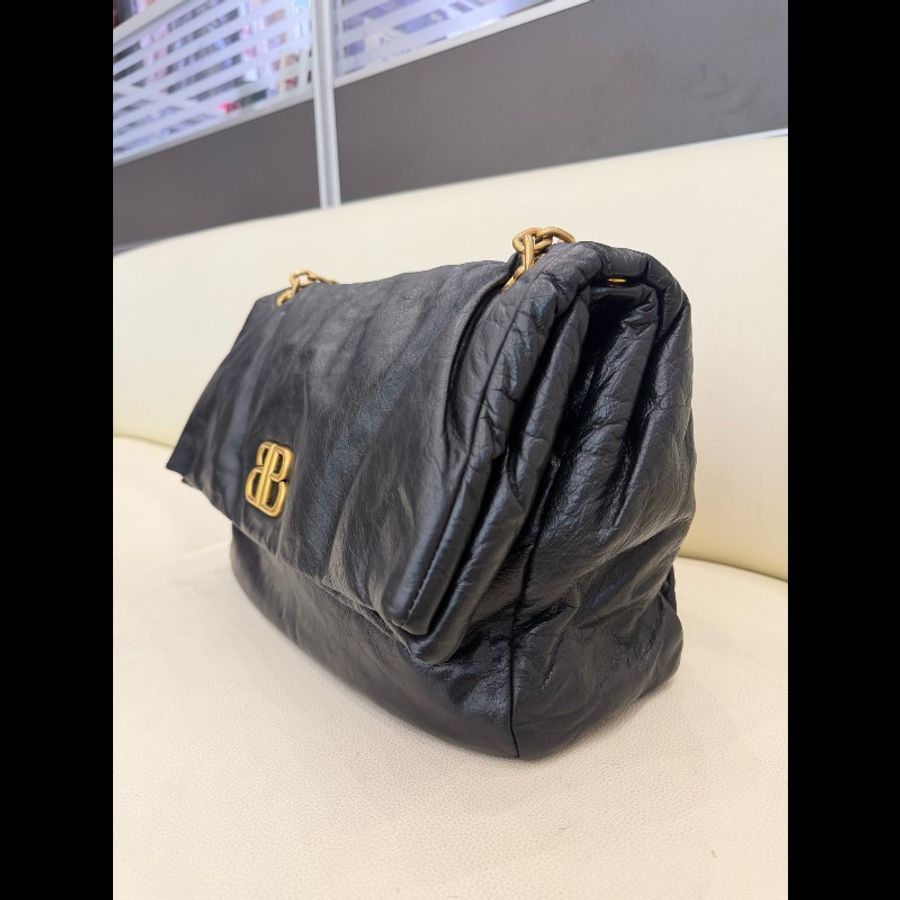 Balenciaga巴黎世家 Monaco 黑金油蠟皮中號鏈條包-3