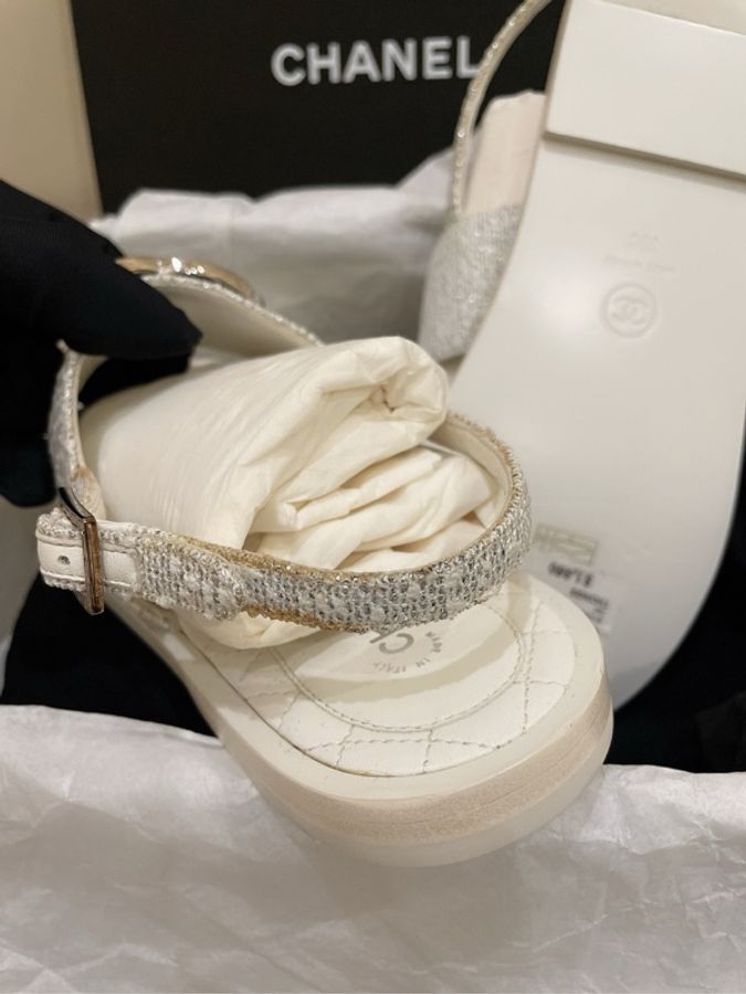 閒置未使用 Chanel 織物雙C大logo涼鞋 39-4