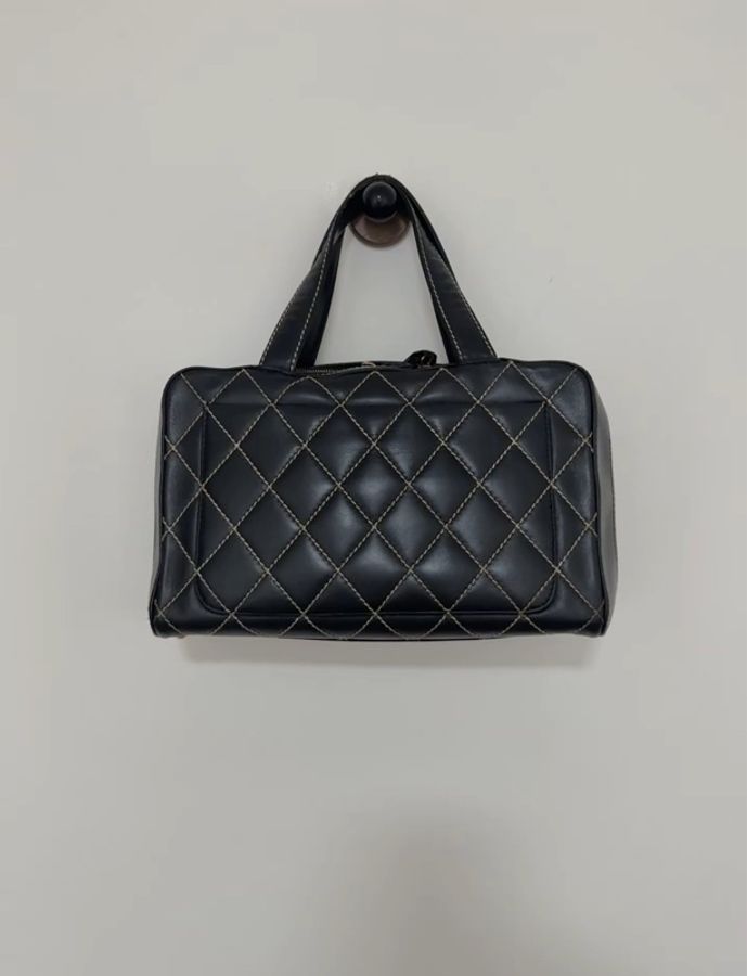 【昭和復古風🇯🇵中古女孩必買👘全網最低價✨】Chanel中古包 黑色牛皮 外縫線保齡球-3