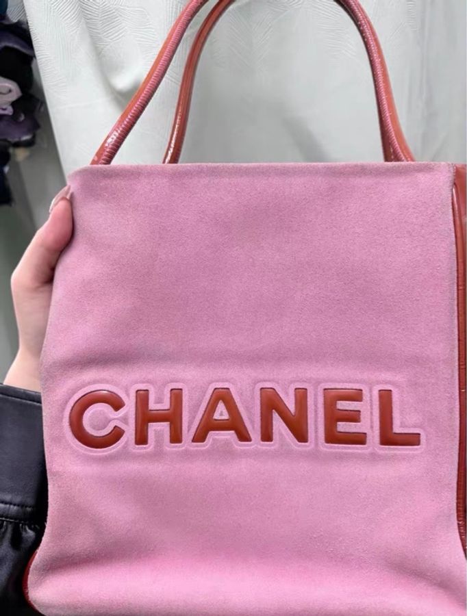 【跟不要錢一樣❤️超低價擁有CHANEL😚絕不撞包✨】Chanel香奈兒中古 粉棕 麂皮 山茶花雙面字母托特包tote單肩|腋下包-5