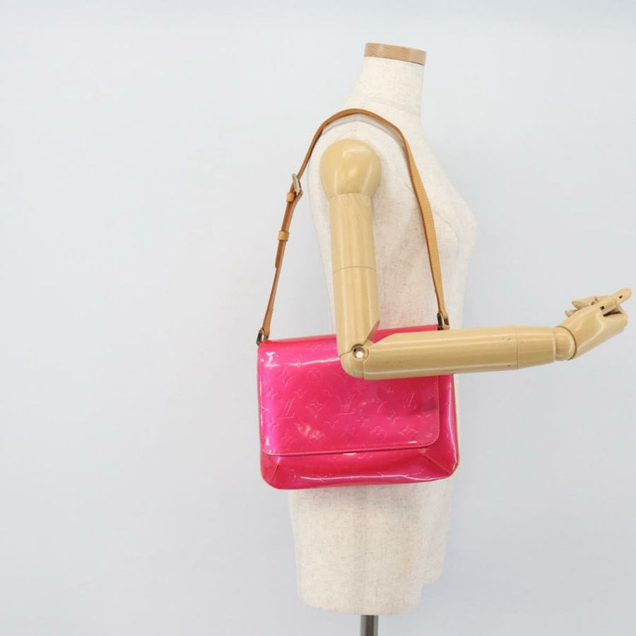 【日本直送】路易威登 Monogram Vernis Thompson Street Fuchsia Pink M91215 Auth 191447V-21