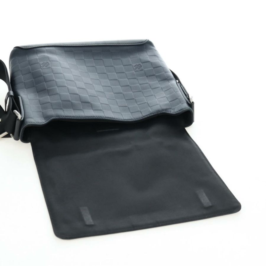 【日本直送】路易威登 Damier Infini District PM 單肩包 瑪瑙黑 N41033 正品 bs36184-19