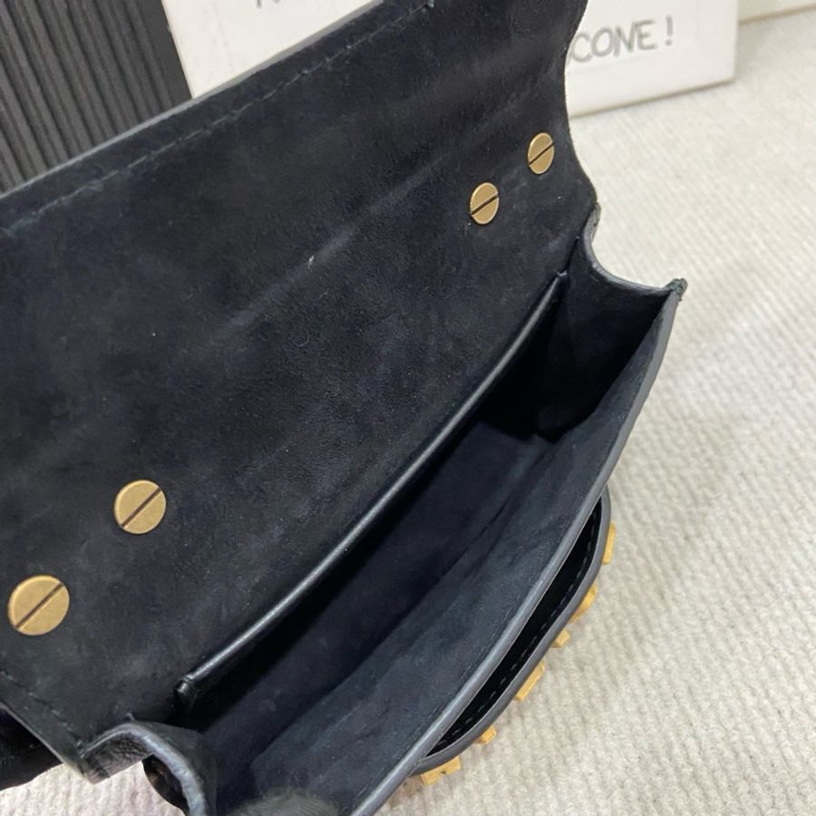 Dior 黑金 jadior mini 鏈條包 翻蓋鏤空很特別 鏈條每個小扣都有logo-7