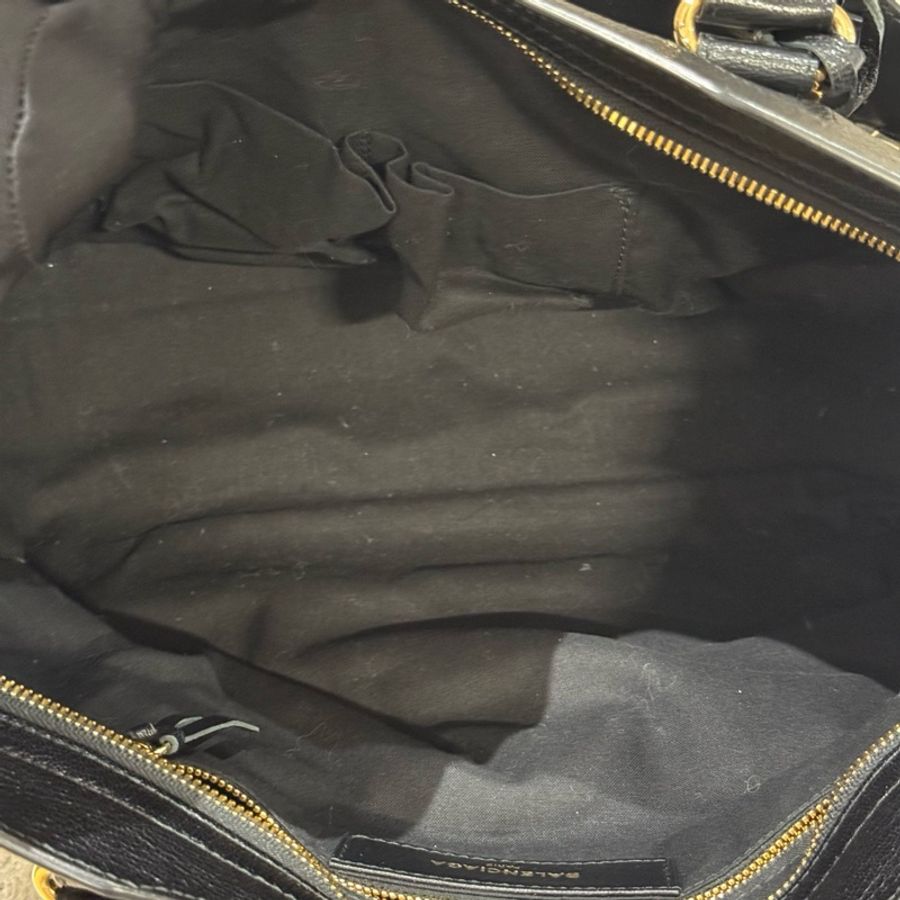 99新Balenciaga 巴黎世家機車包 黑金配色 底長38。-4