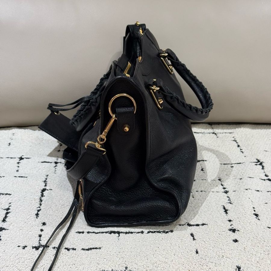 99新Balenciaga 巴黎世家機車包 黑金配色 底長38。-6