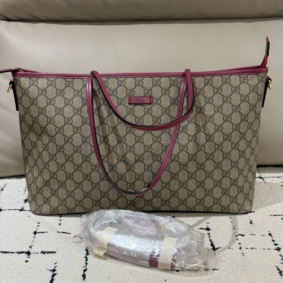 Gucci粉色托特包 底長39.5-0