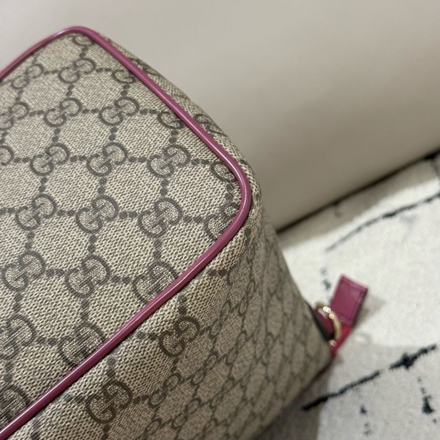 Gucci粉色托特包 底長39.5-9