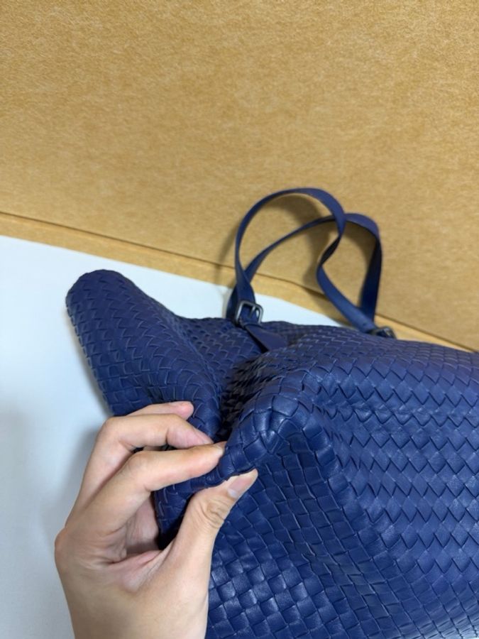 Bottega Veneta 葆蝶家Bv 藍紫色托特 底長40cm-4