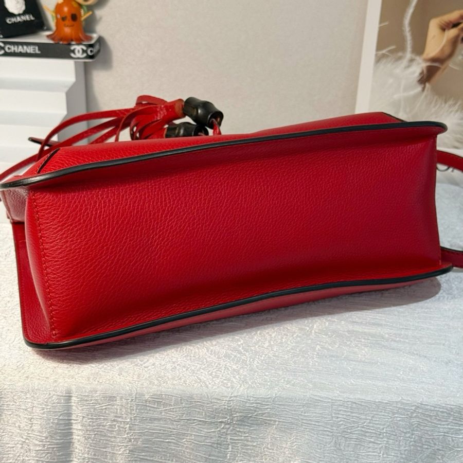 Gucci竹節流蘇斜挎包紅色 底長28 。-2